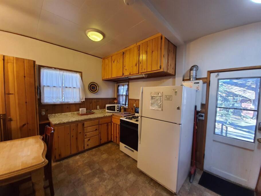 Green Cabin In Big Bear Lake 3 Bdr Pets Friendly Big Bear City Eksteriør bilde